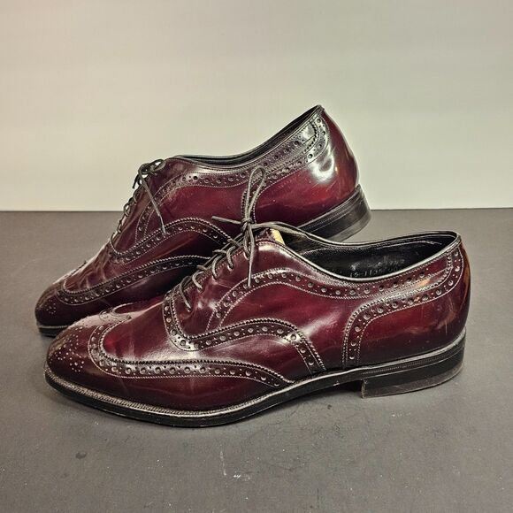 Men\'s Johnston & Murphy Heritage Burgundy Wingtip Brogues 8.5 Vtg Dark Academia